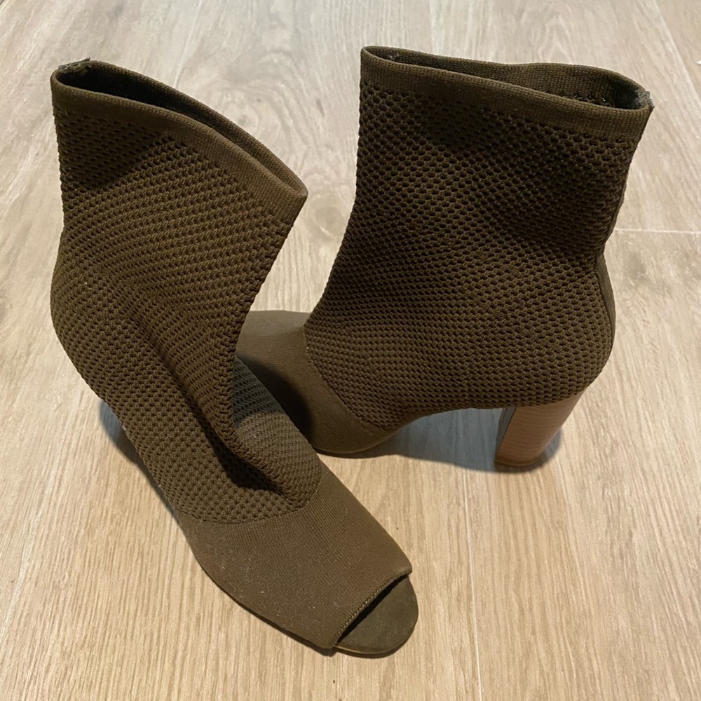 NEW Brash Dark Green Fabric Heel Shoe Open Toe